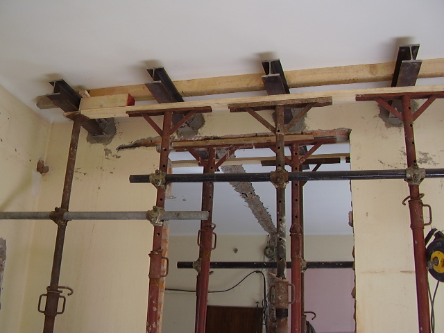 Carpenteria pesante architravi in ferro e acciaio